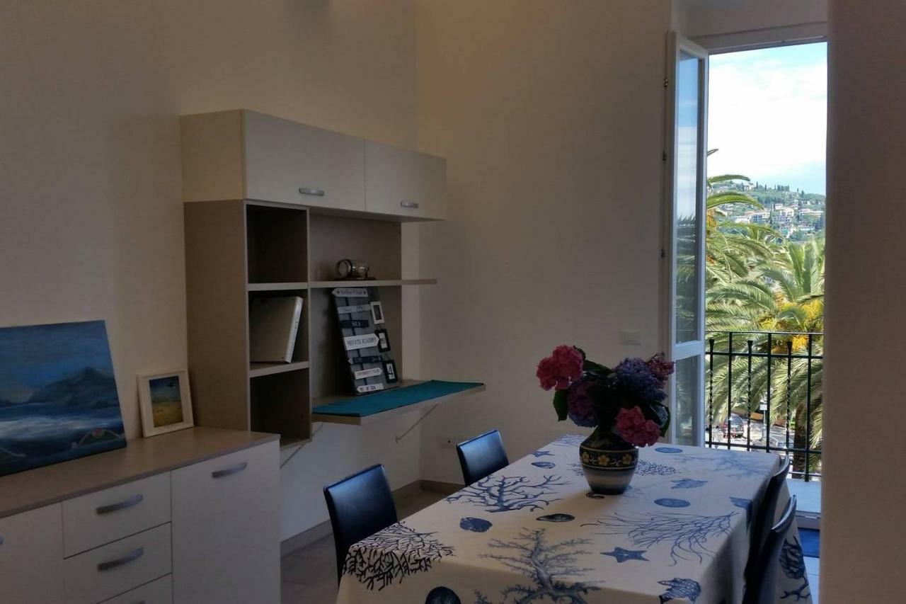 Blurapallo Luaran gambar